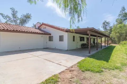 Exterior - 22744 Rolling Mdws, Perris, CA 92570 photo 6 of 29