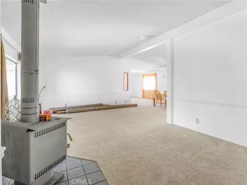 10164 White, Phelan, CA 92371 photo 2