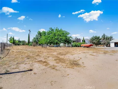 10164 White, Phelan, CA 92371 photo 30
