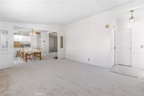 10164 White, Phelan, CA 92371 photo 9