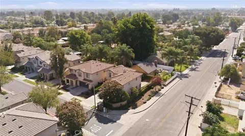 View/Area - 1686 Gilliam Ct, Riverside, CA 92501 photo 7 of 7