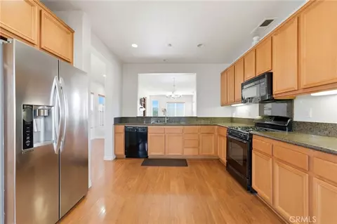 Kitchen - 1686 Gilliam Ct, Riverside, CA 92501 photo 2 of 5