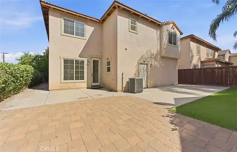 Exterior - 1686 Gilliam Ct, Riverside, CA 92501 photo 3 of 7