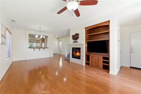 Living - 1686 Gilliam Ct, Riverside, CA 92501 photo 4 of 7