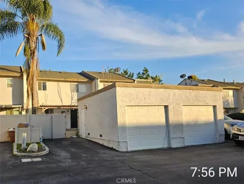 1015 Clark St, Riverside, CA 92501 photo 3