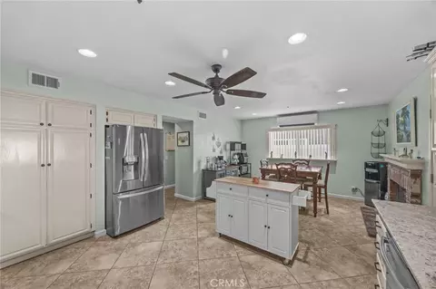 Kitchen - 13533 Sutter Ct, Fontana, CA 92336 photo 4 of 4