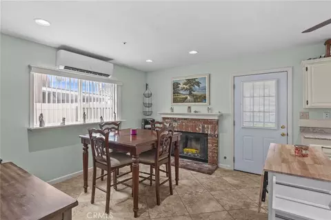 Dining - 13533 Sutter Ct, Fontana, CA 92336 photo 1 of 2
