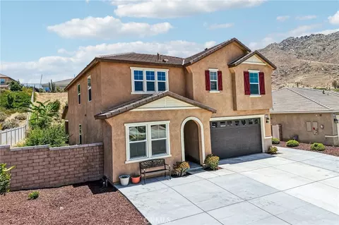 Exterior - 7908 Zona Ct, Riverside, CA 92507 photo 9 of 12