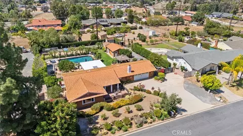 16520 Wagon Wheel Dr, Riverside, CA 92506