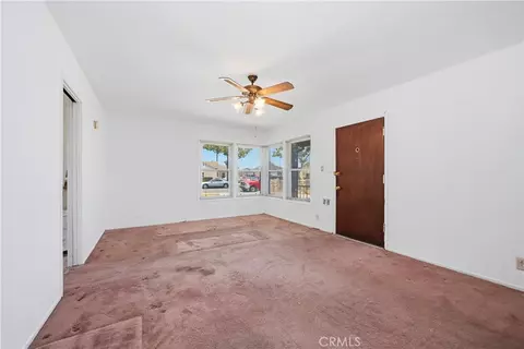 14018 S Zamora, Compton, CA 90222 photo 3