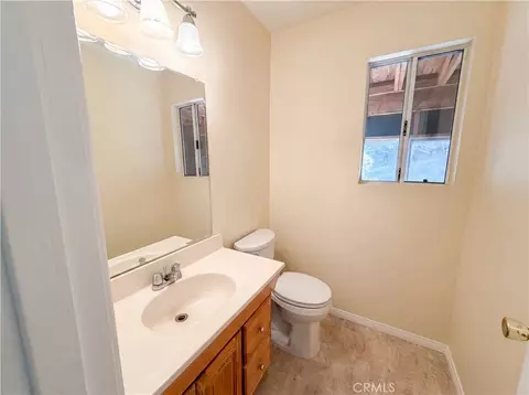 Bath - 21778 Ridge, Cedarpines Park, CA 92322 photo 3 of 3