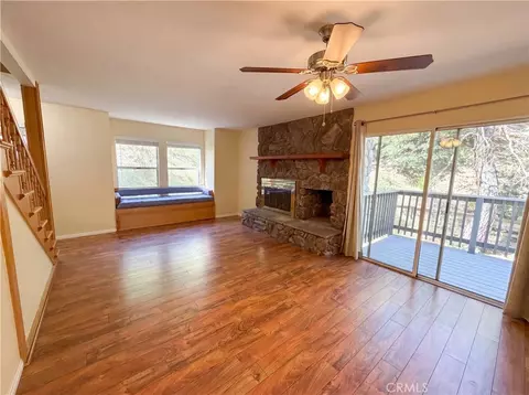 Living - 21778 Ridge, Cedarpines Park, CA 92322 photo 1 of 4