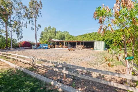 Exterior - 2083 Grace, Riverside, CA 92504 photo 22 of 31