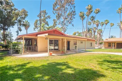 Exterior - 2083 Grace, Riverside, CA 92504 photo 14 of 31