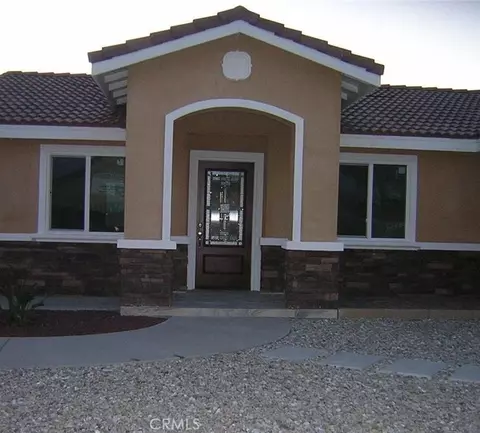 10058 Larch Ave, Bloomington, CA 92316 photo 2