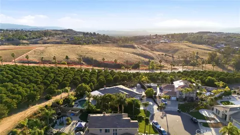 View/Area - 1268 Viento Ct, Riverside, CA 92508 photo 8 of 8