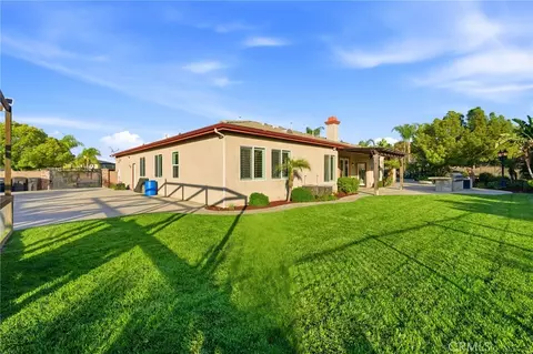 Exterior - 1268 Viento Ct, Riverside, CA 92508 photo 10 of 12