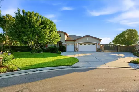 Exterior - 1268 Viento Ct, Riverside, CA 92508 photo 3 of 12