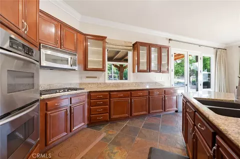 Kitchen - 1268 Viento Ct, Riverside, CA 92508 photo 4 of 4
