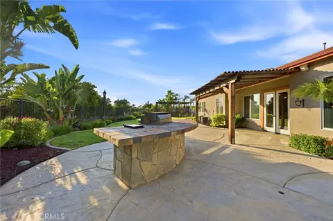 Exterior - 1268 Viento Ct, Riverside, CA 92508 photo 9 of 12