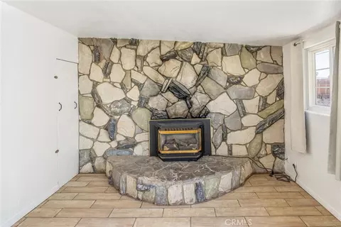 Living - 1609 De Anza, Barstow, CA 92311 photo 8 of 9