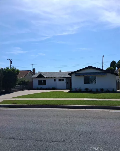 2414 S Poplar, Santa Ana, CA 92704