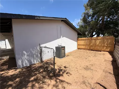 Exterior - 21975 Mohican, Apple Valley, CA 92307 photo 11 of 17