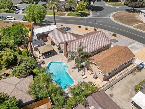 View/Area - 3540 Nelson, Riverside, CA 92506 photo 3 of 11