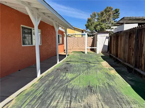 Exterior - 36528 Irwin Rd, Barstow, CA 92311 photo 8 of 17
