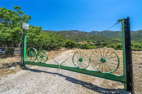 1449 Lytle Crk, Lytle Creek, CA 92358