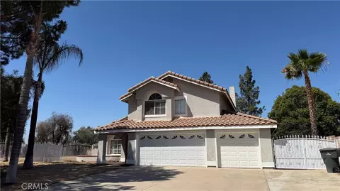 958 High Peak, Riverside, CA 92506
