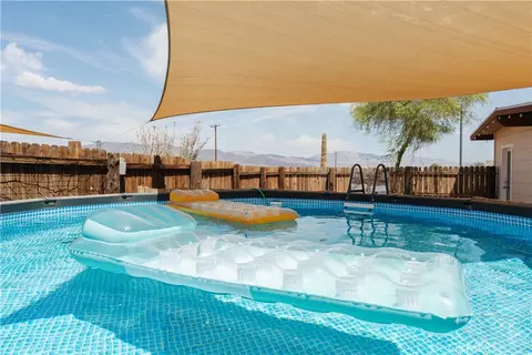 80277 Wikieup, Twentynine Palms, CA 92277