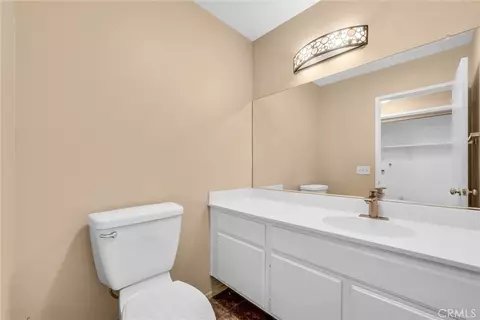 Bath - 19121 Broken Bow, Riverside, CA 92508 photo 1 of 4