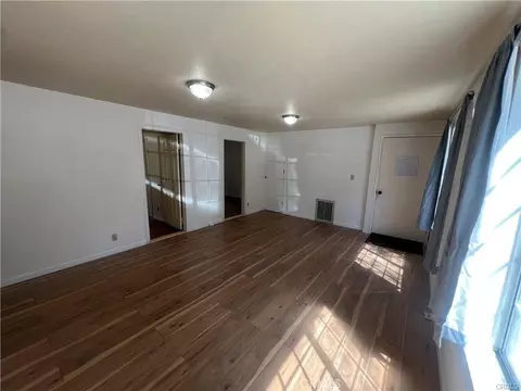 Living - 303 Ca-138, Crestline, CA 92325 photo 2 of 2