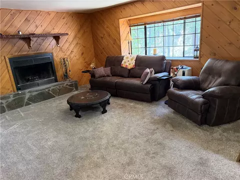 Living - 1255 Aleutian, Lake Arrowhead, CA 92352 photo 1 of 1