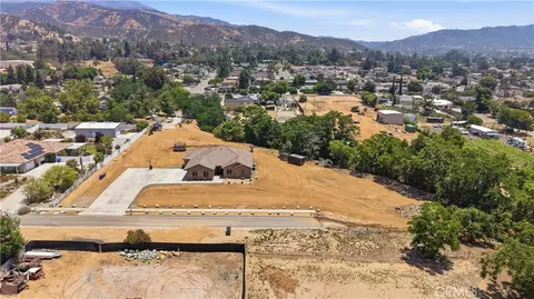 View/Area - 12865 Custer, Yucaipa, CA 92399 photo 3 of 4