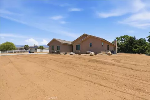 Exterior - 12865 Custer, Yucaipa, CA 92399 photo 4 of 9