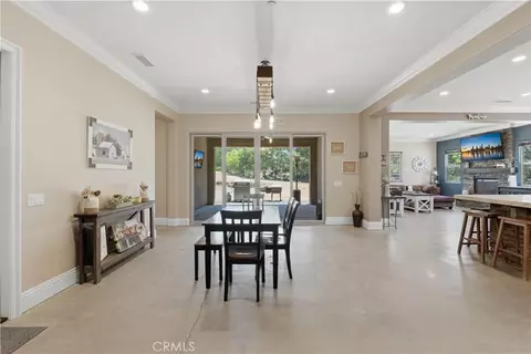 Dining - 12865 Custer, Yucaipa, CA 92399 photo 1 of 2