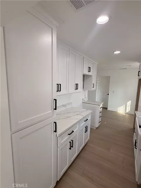 1460 Redlands, Colton, CA 92324 photo 3