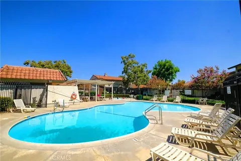 Exterior - 5132 Aspen, Montclair, CA 91763 photo 8 of 11