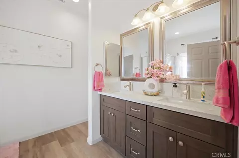 Bath - 7180 Solano Rd, Phelan, CA 92371 photo 2 of 2