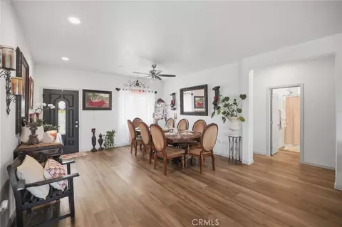 Entry Way - 7180 Solano Rd, Phelan, CA 92371 photo 3 of 4