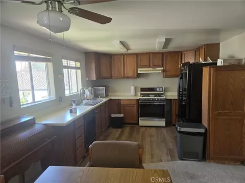 Kitchen - 4057 Pine, Long Beach, CA 90807 photo 7 of 7