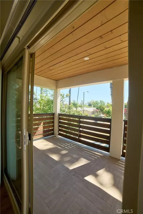 Exterior - 4057 Pine, Long Beach, CA 90807 photo 8 of 23