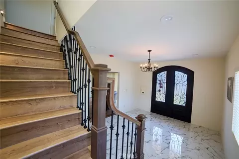 Entry Way - 4057 Pine, Long Beach, CA 90807 photo 3 of 4