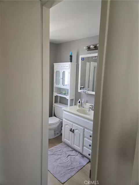 Bath - 4057 Pine, Long Beach, CA 90807 photo 7 of 7