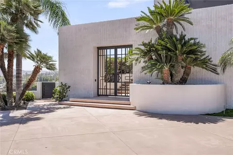 Exterior - 2130 Old Quarry Rd, Riverside, CA 92506 photo 1 of 12