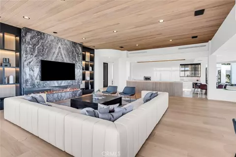 Living - 2130 Old Quarry Rd, Riverside, CA 92506 photo 8 of 8