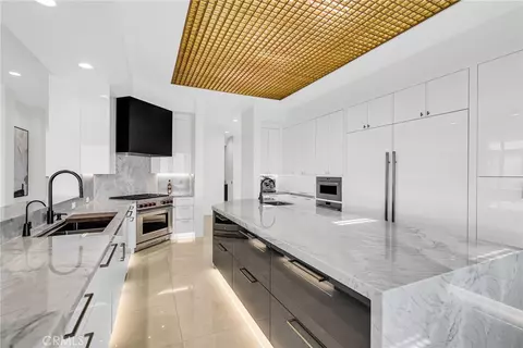 Kitchen - 2130 Old Quarry Rd, Riverside, CA 92506 photo 5 of 8