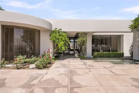 Exterior - 2130 Old Quarry Rd, Riverside, CA 92506 photo 2 of 12